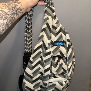 KAVU Black and Gray Sling Bag